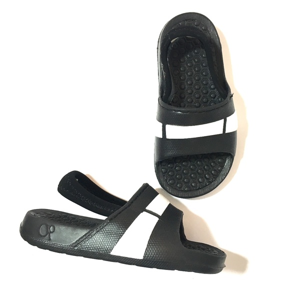op toddler flip flops